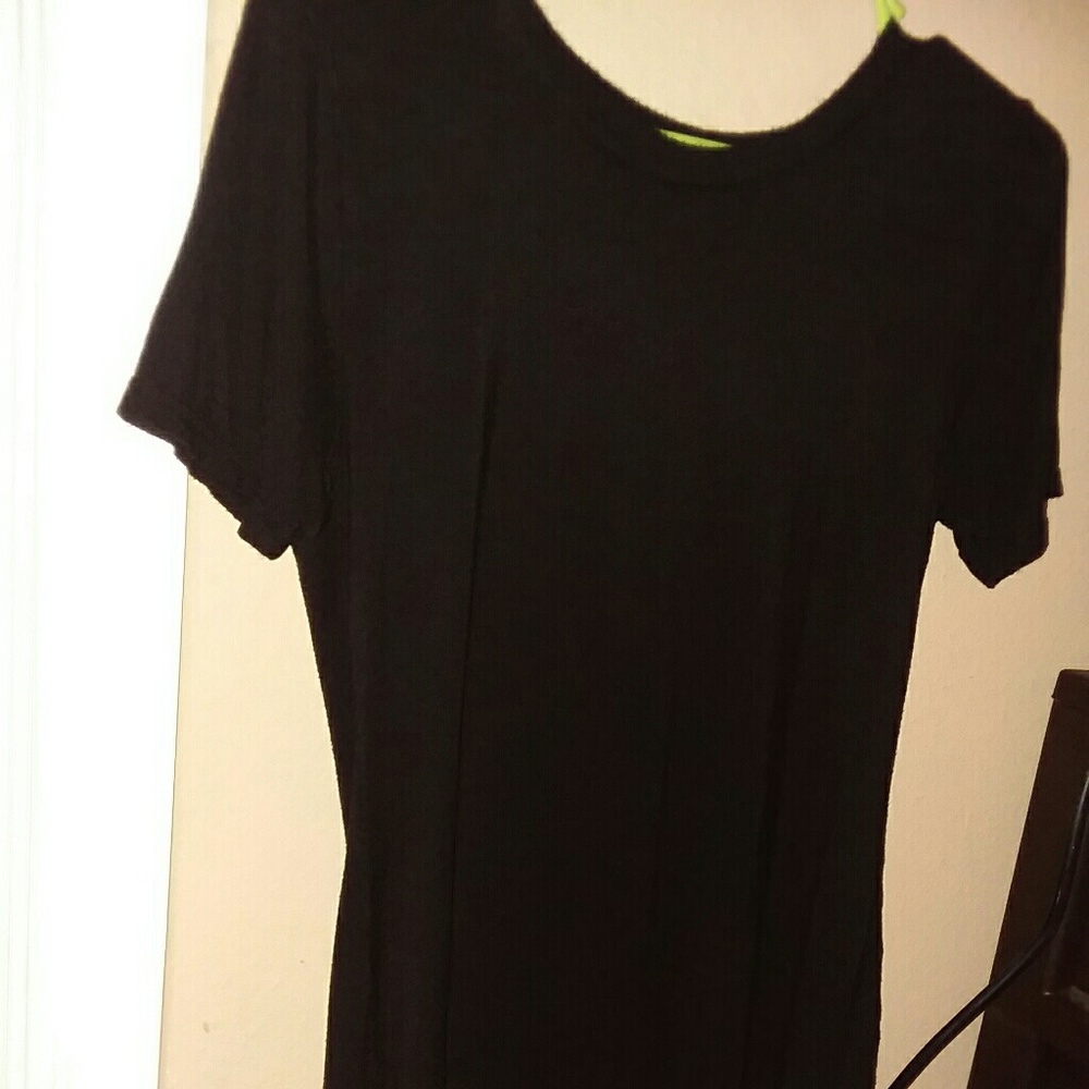 Black Tshirt